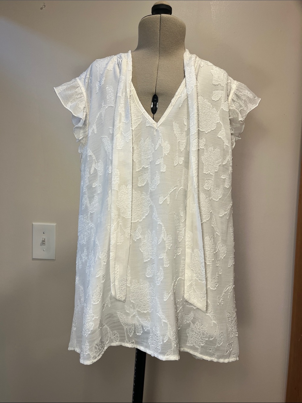 White Textured V-Neck Tie Blouse